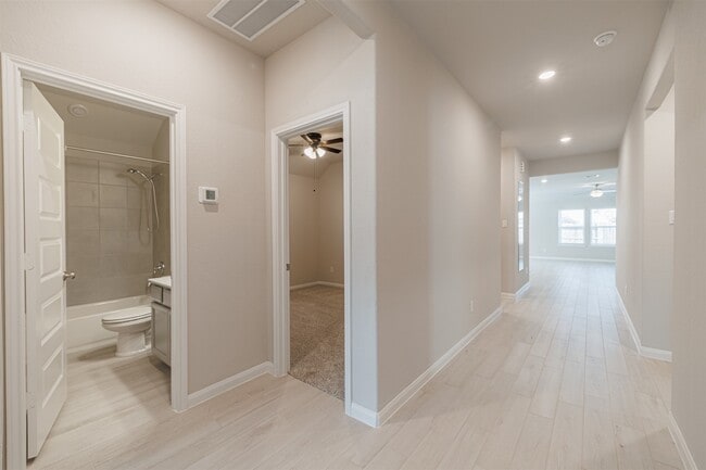 Building Photo - 1130 Muscadine Hollow Ln