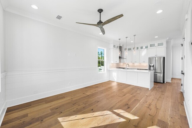 Foto del edificio - 520 S County Hwy 393