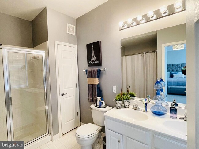 Building Photo - 1850 Cedar Cove Way