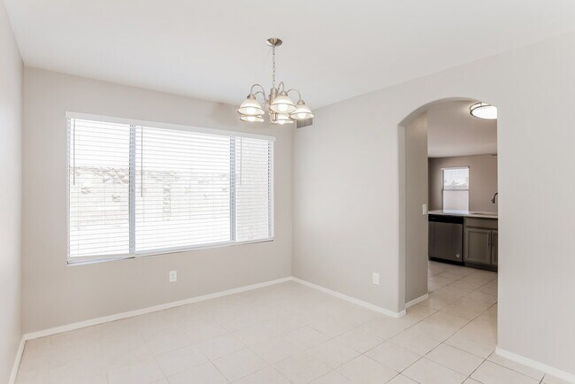 Foto del edificio - 18400 N 83rd Dr