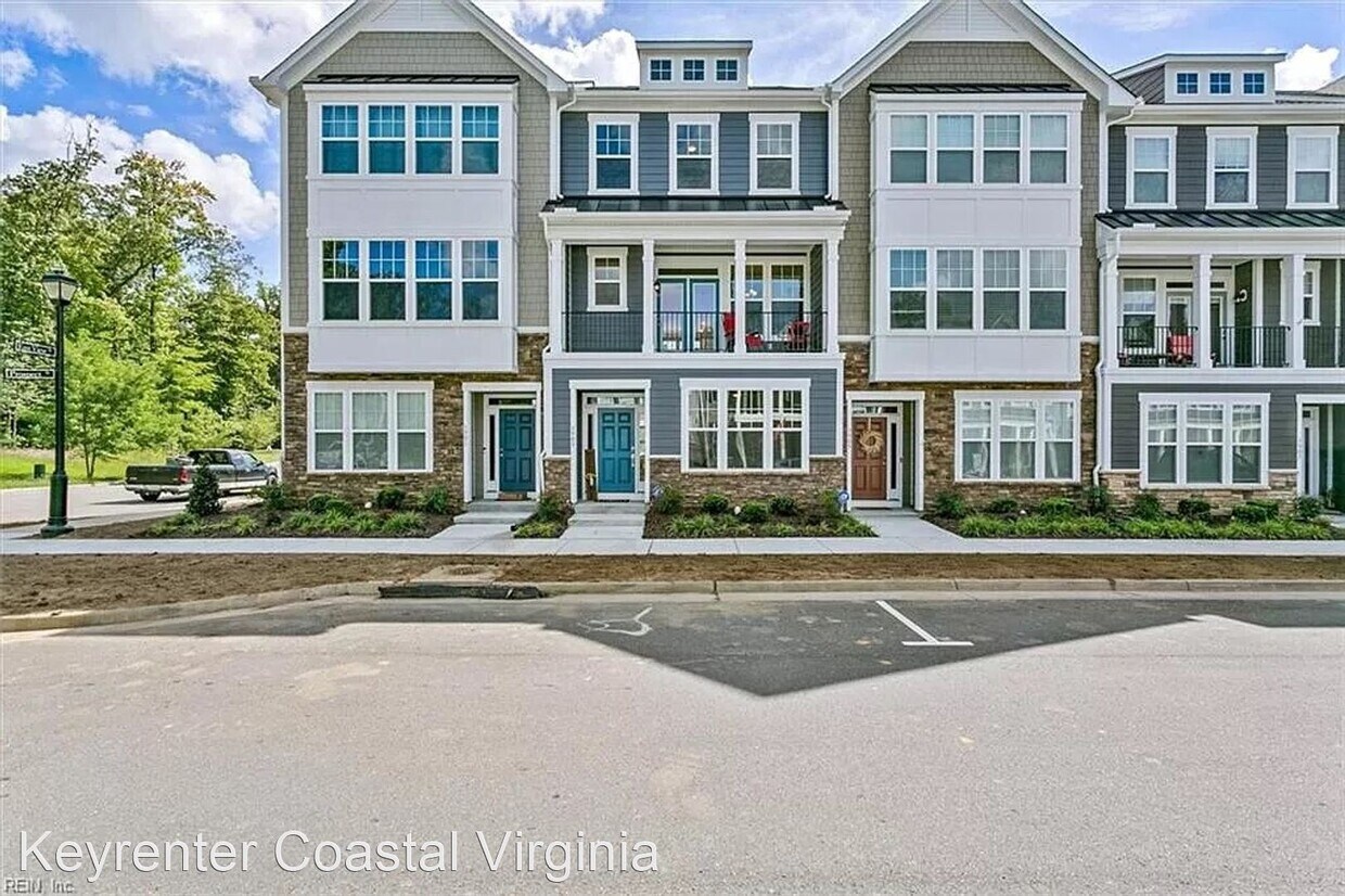 Foto principal - 3 br, 3.5 bath House - 3903 Prospect St