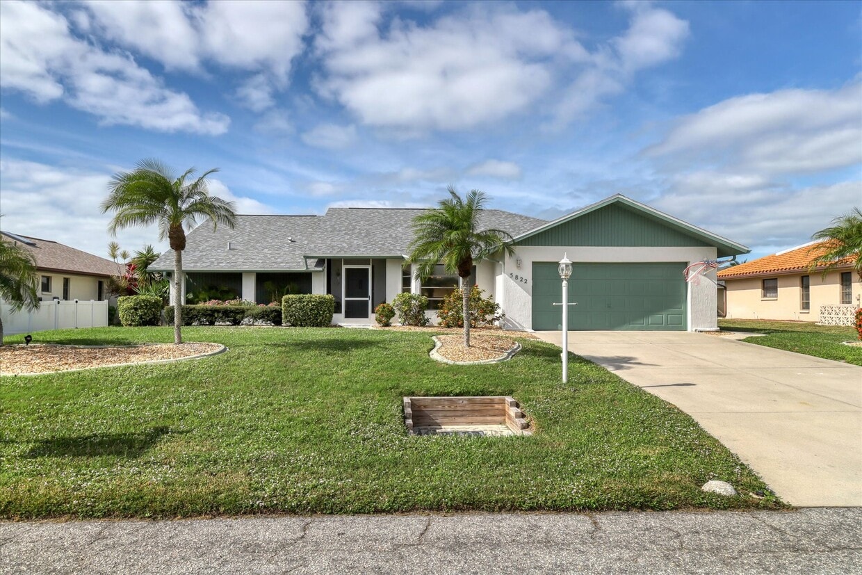 Primary Photo - 5822 Jackson Ln