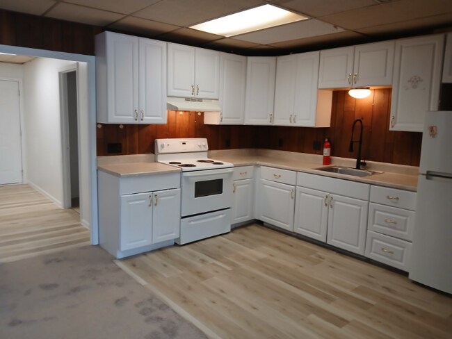 Building Photo - 12019-12021 E Main St