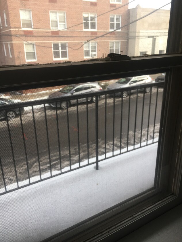Foto principal - 6344 Saunders St