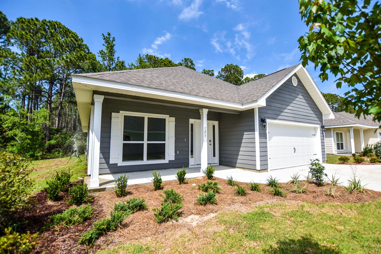 123 Southern Pnes Rd, Santa Rosa Beach, FL 32459 House for Rent in