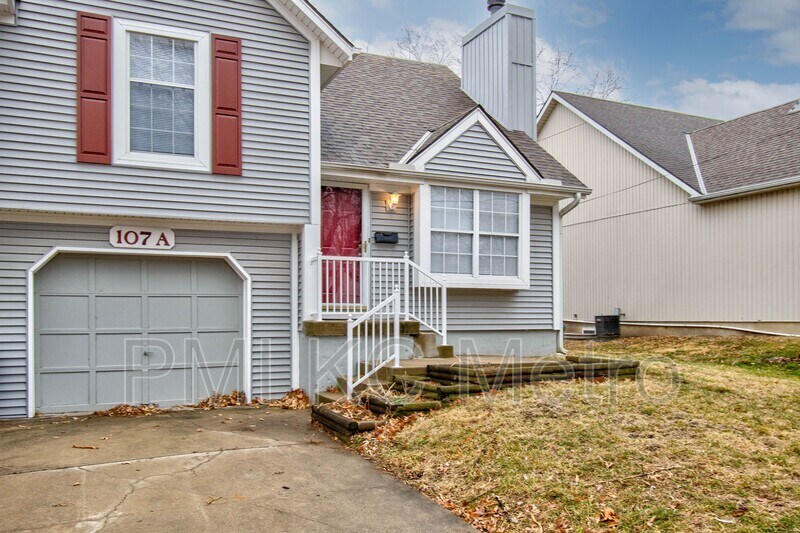 107 NE Maggie Ave, Lee's Summit, MO 64063 Condo for Rent in Lee's