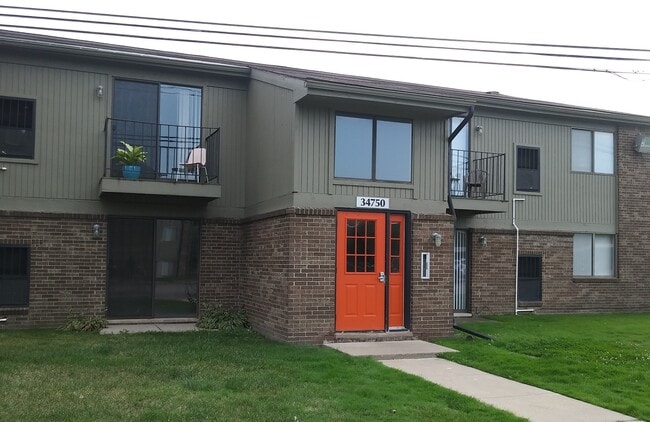 Building Photo - Farmington View Apartments - Farmington Hills, MI