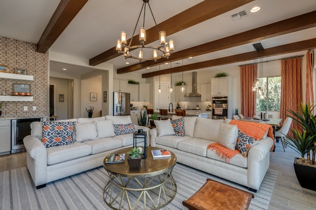 Building Photo - 57 Burruel St