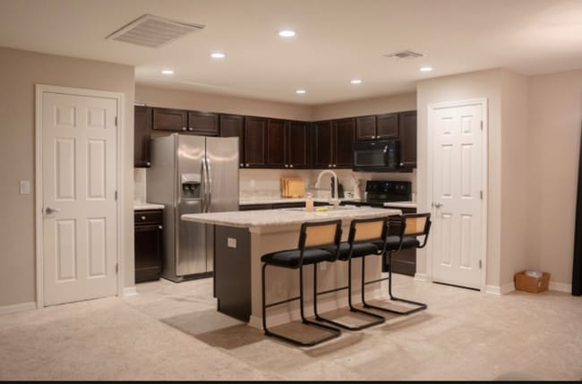 Foto del edificio - 7418 Indigo Oasis Ct