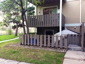 Building Photo - 8060 Niwot Rd