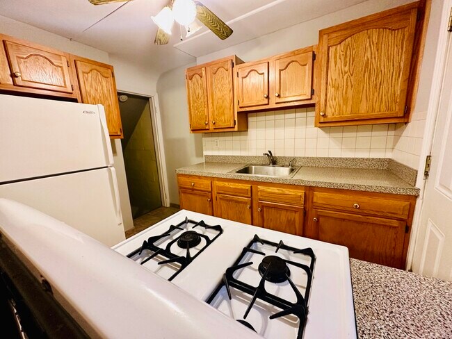 Foto del edificio - 14006 Seneca Ct