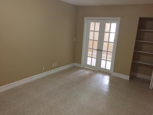 Building Photo - 22746 SW 55th Way