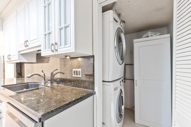 Foto del edificio - 4576 SW 139th Ct