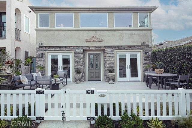 Building Photo - 410 Acacia Ave