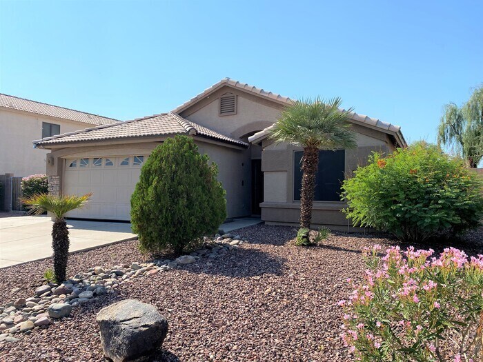 Wonderful 3Bdm 2Ba Peoria home with pool House Rental in Peoria, AZ