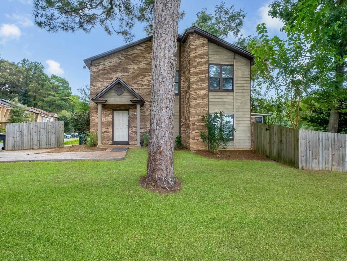Foto principal - 619 Acorn Grove Ct