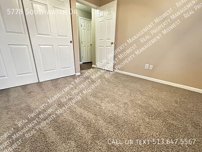 Foto del edificio - 5778 Southwater Dr