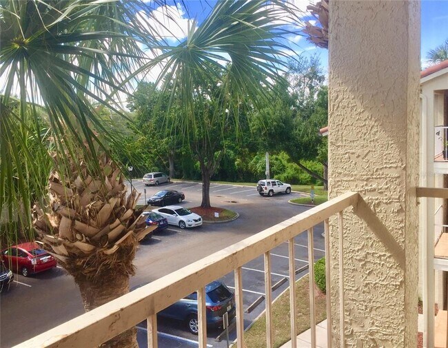 Foto del edificio - 3016 Parkway Blvd