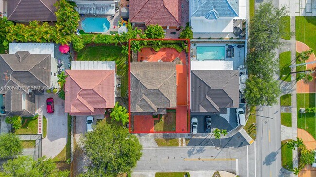 Building Photo - 13868 SW 38th Terrace