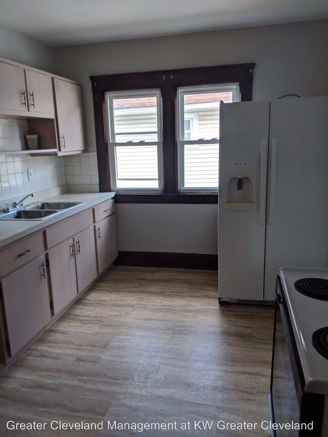 Foto del edificio - 3286-3288 W 94th St