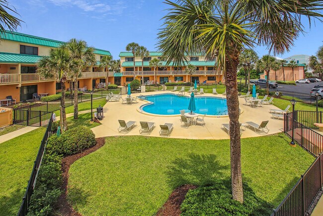 Building Photo - 6100 A1A S