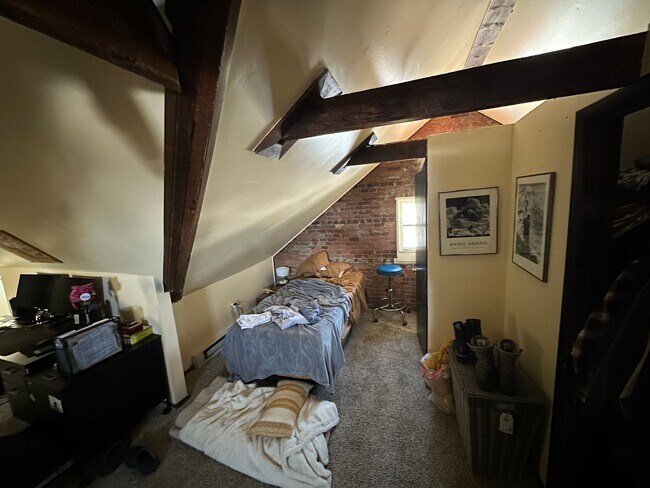 Foto del edificio - 549 Bridge St