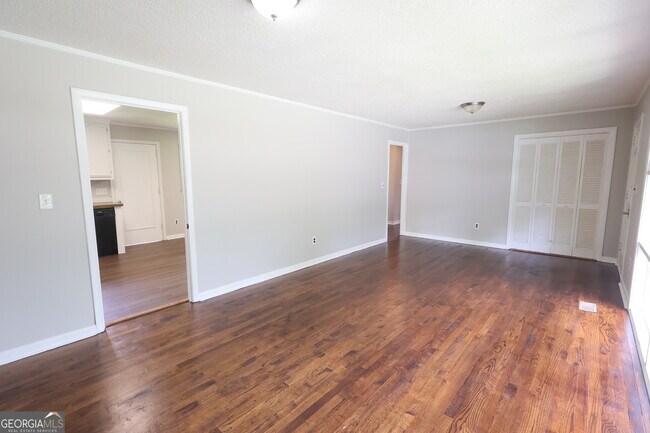 Foto del edificio - 1465 Irwinton Rd