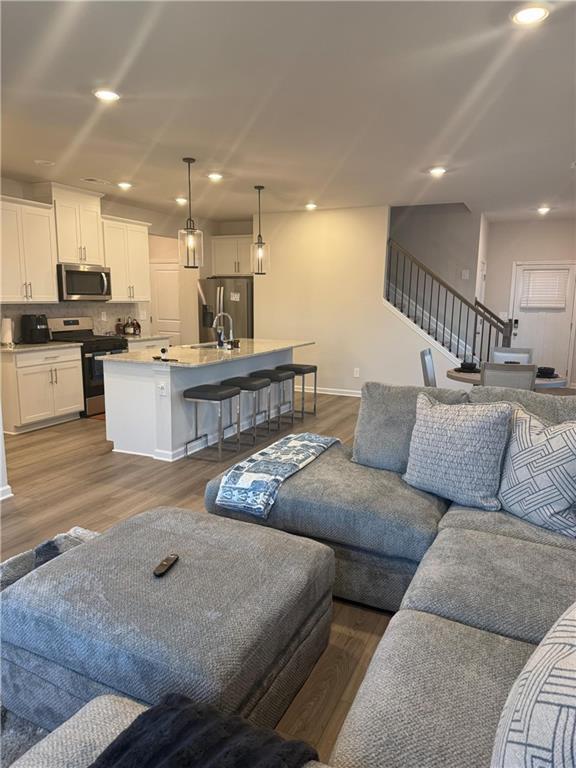 Foto del edificio - 2028 Avalon Rdg