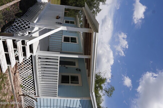 Foto del edificio - 4085 Pier Station Rd E