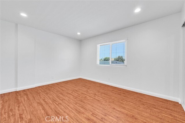 Foto del edificio - 1153 E 1st St