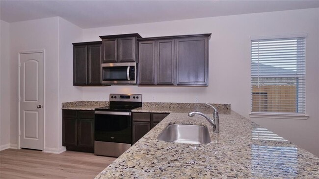 Building Photo - 305 Palo Duro Canyon Dr