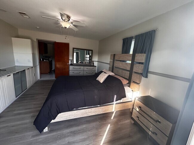 Building Photo - 1518 Mississippi Ave