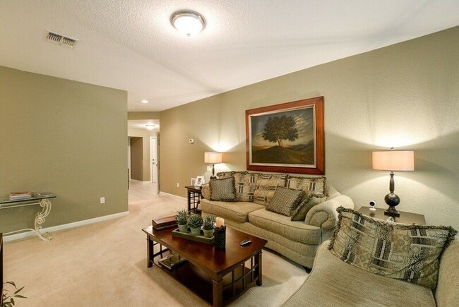 Building Photo - 5030 Maxon Terrace