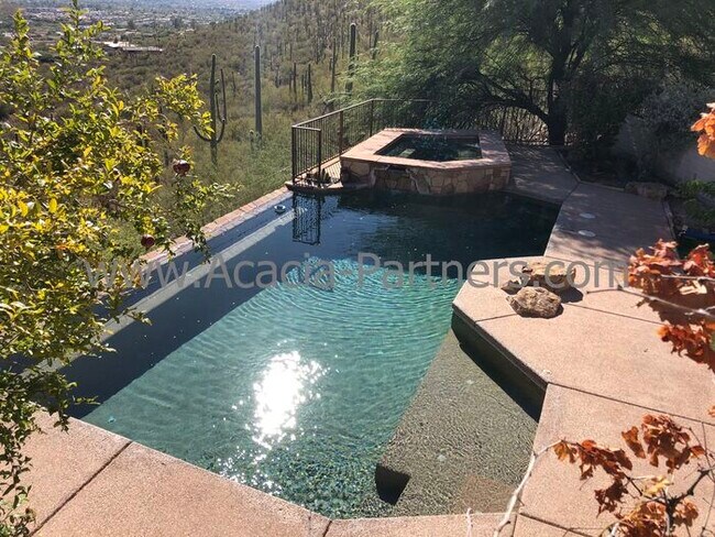 Building Photo - Four Bedroom Home in Catalina Foothills