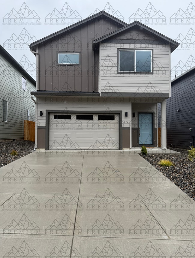 Building Photo - 973 Warco Dr