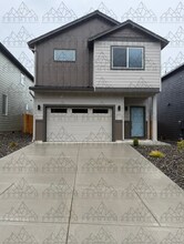 Building Photo - 973 Warco Dr