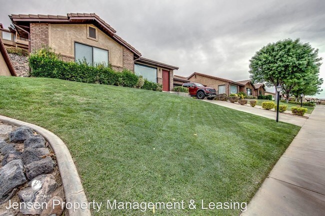 Building Photo - 2 br, 2 bath House - 517 Ridgeview Drive
