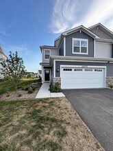 Building Photo - 12077 Jordi Rd