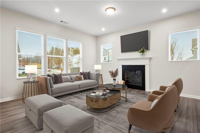 Building Photo - 708 Dover Spgs Dr