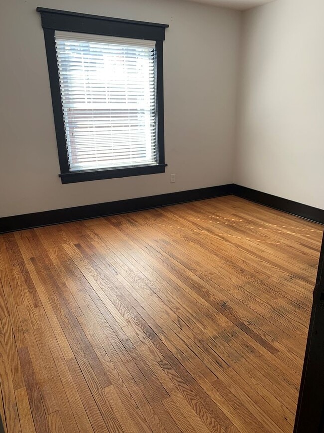 Interior Photo - Colonial Hotel Apartments