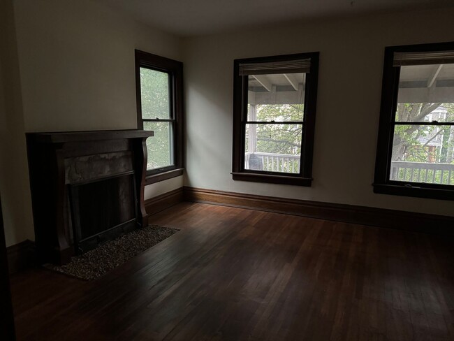 Foto del edificio - 1766-1768 Oak St