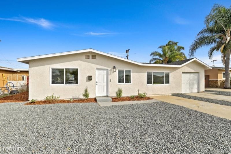 Primary Photo - 3 br, 2 bath House - 875 Jefferson Ave