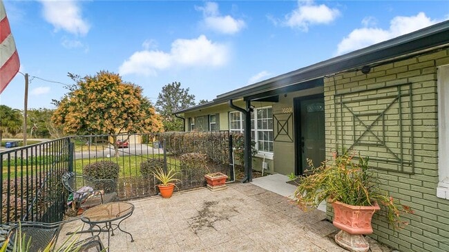 Foto del edificio - 2992 Chantilly Ave