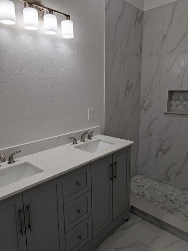 Foto del edificio - 1393 S Foothill Dr