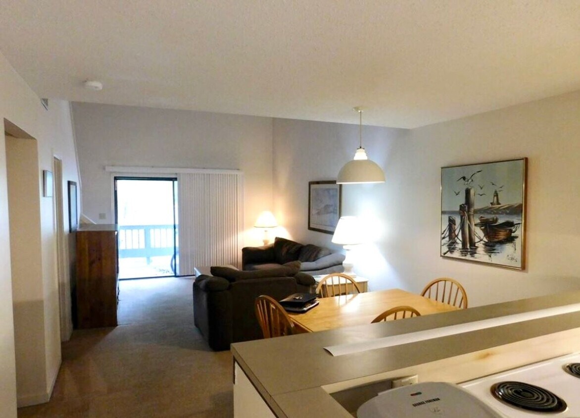 1605 Harbourside Dr Unit 1605A Harbourside, New Bern, NC 28560 Room