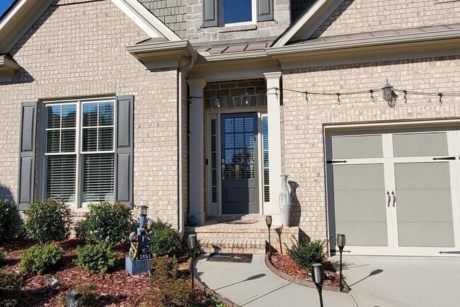 Building Photo - 1851 Heirloom Ct