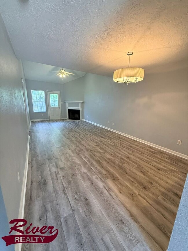 Building Photo - 2025 Buckhaven Way