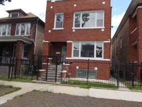 Building Photo - 5931 S Campbell Ave