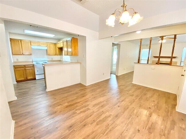 Foto del edificio - 4727 Sausalito Dr