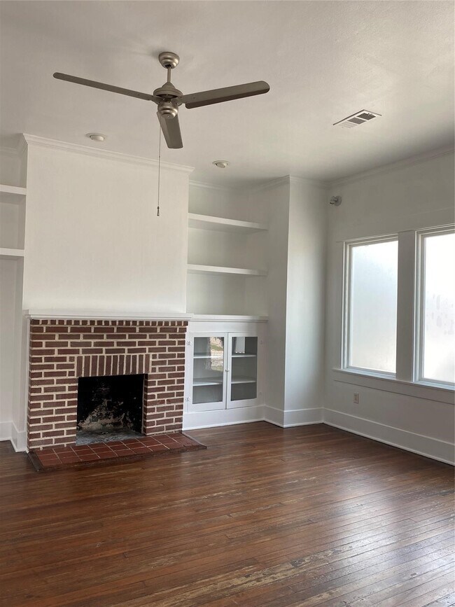 Foto del edificio - 709 E 11th St